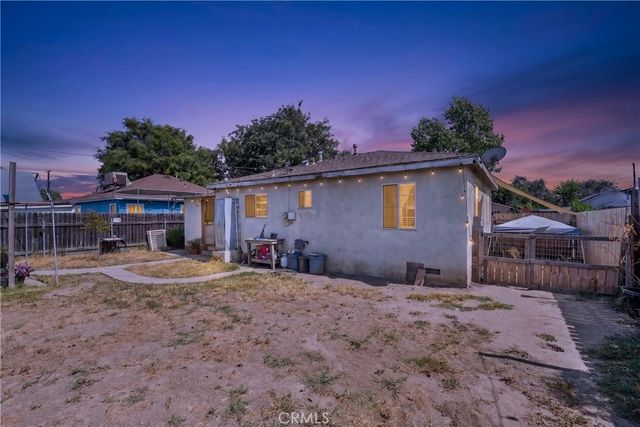 937 Fremont St, Pomona, CA 91766