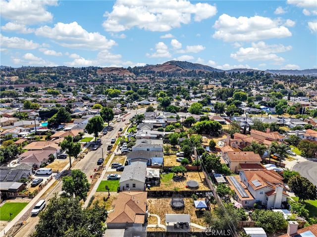 937 Fremont St, Pomona, CA 91766