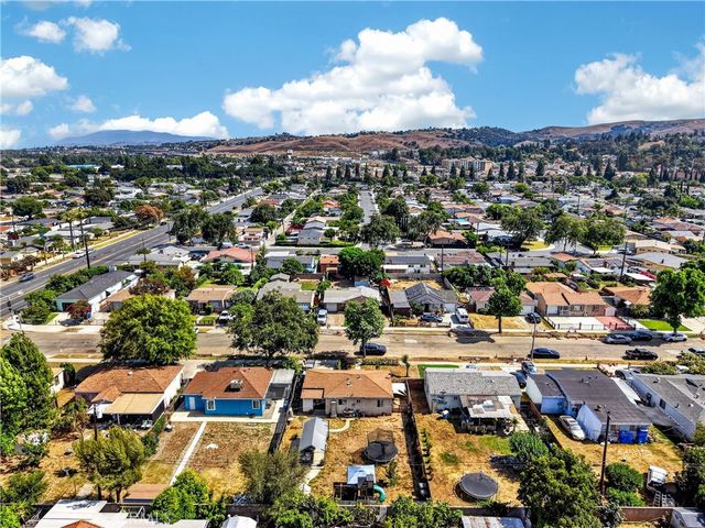 937 Fremont St, Pomona, CA 91766