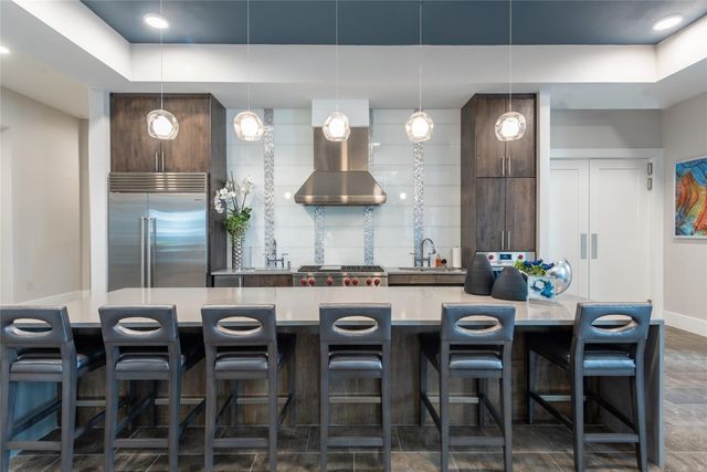 3100 Kramer Lane 102, Austin, TX 78758