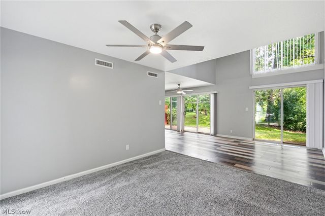 13 Sutton Place, Shaker Heights, OH 44120