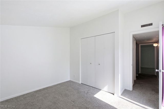 13 Sutton Place, Shaker Heights, OH 44120