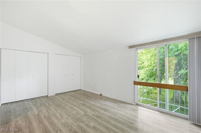 13 Sutton Place, Shaker Heights, OH 44120