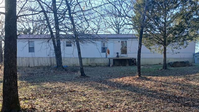 10360 N Sandridge Road, Stigler, OK 74462