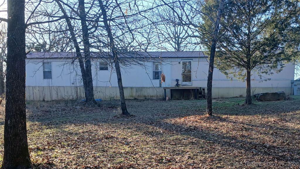 10360 N Sandridge Road, Stigler, OK 74462