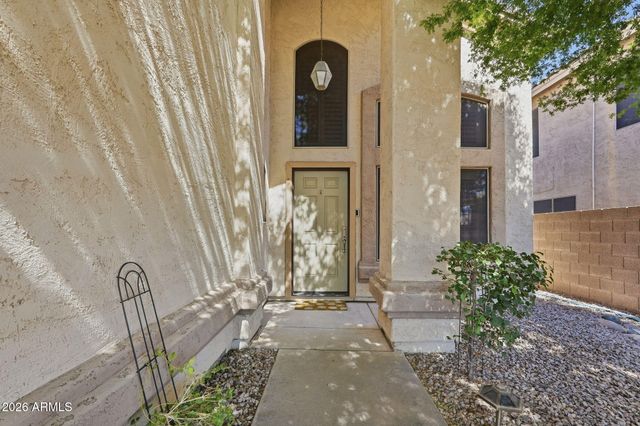 462 W COLT Road, Tempe, AZ 85284