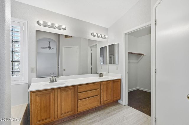 462 W COLT Road, Tempe, AZ 85284
