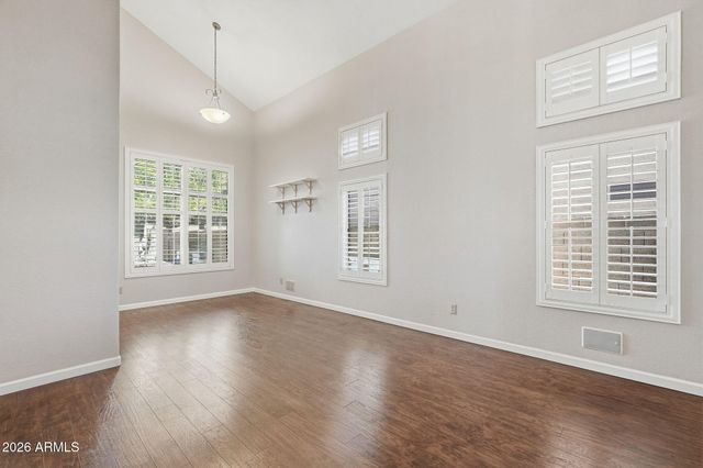462 W COLT Road, Tempe, AZ 85284