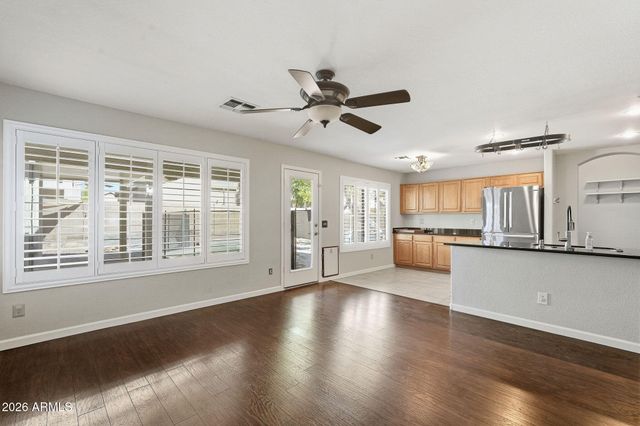 462 W COLT Road, Tempe, AZ 85284