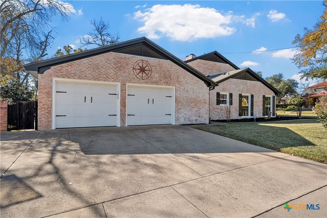 1317 N 9th Street, Temple, TX 76501