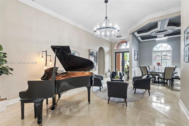 8346 SW 51st St, Davie, FL 33328