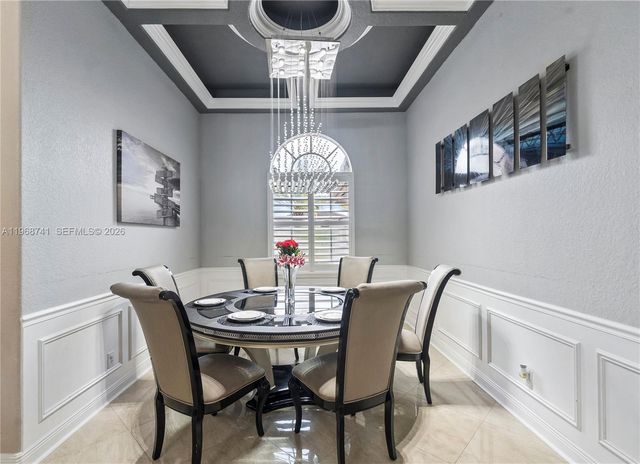 8346 SW 51st St, Davie, FL 33328