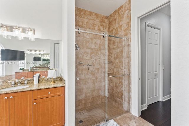 8346 SW 51st St, Davie, FL 33328