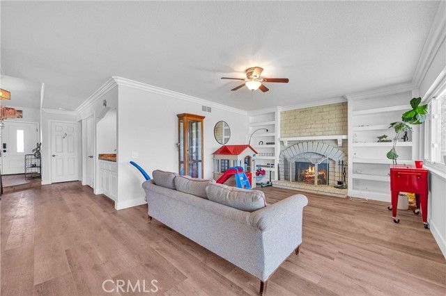 1716 Greenview Avenue, Corona, CA 92878