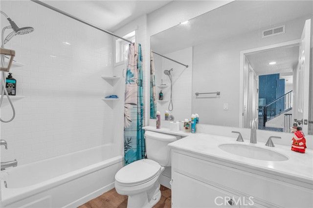 1716 Greenview Avenue, Corona, CA 92878