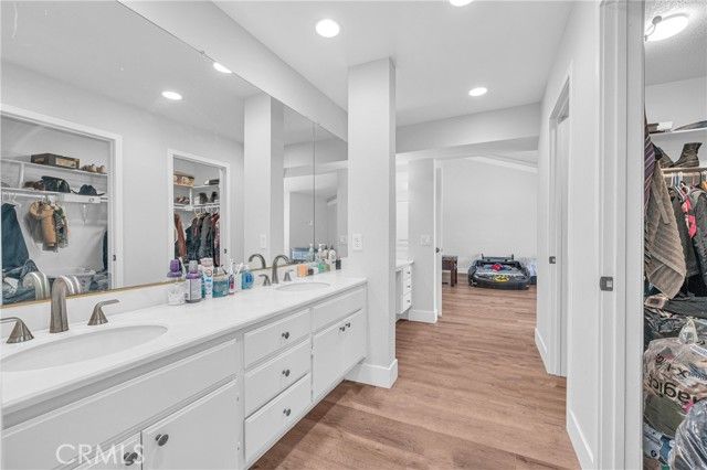 1716 Greenview Avenue, Corona, CA 92878