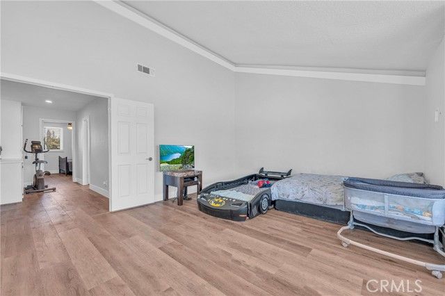 1716 Greenview Avenue, Corona, CA 92878