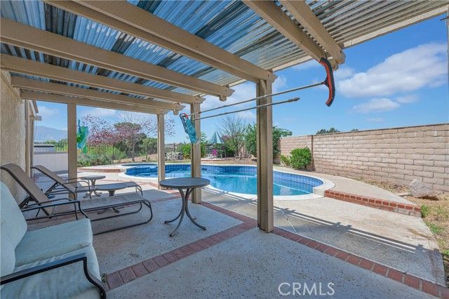 1716 Greenview Avenue, Corona, CA 92878