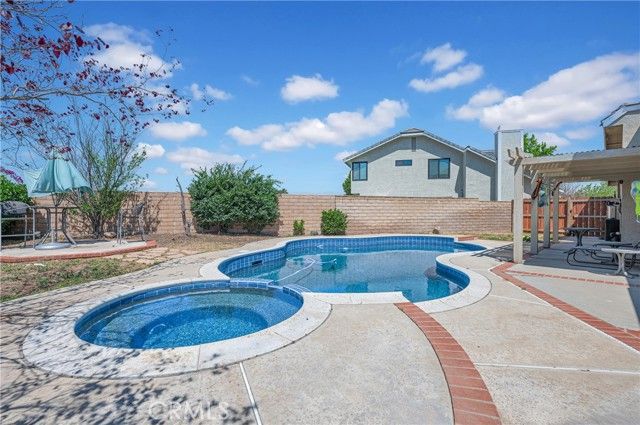 1716 Greenview Avenue, Corona, CA 92878