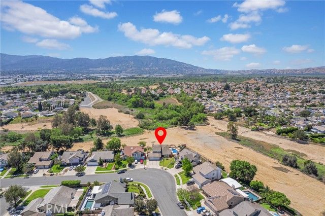 1716 Greenview Avenue, Corona, CA 92878