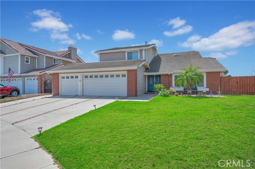 1716 Greenview Avenue, Corona, CA 92878