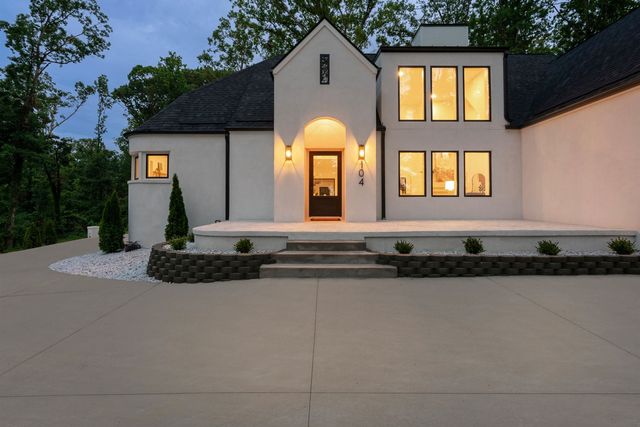 104 Arrowhead Circle, Spartanburg, SC 29301