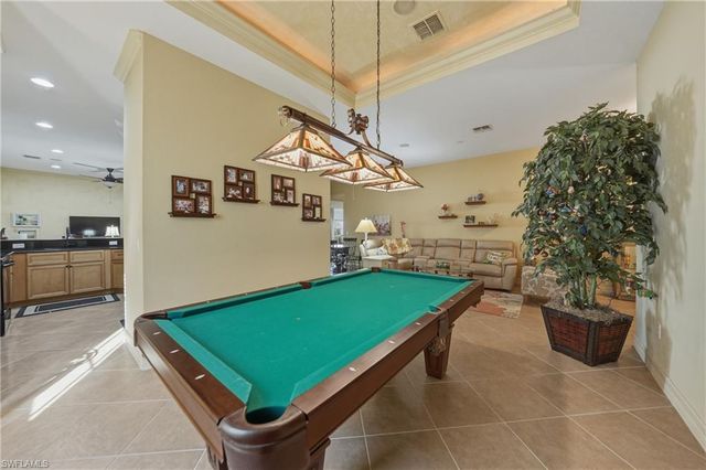 9149 Leatherwood LOOP, Lehigh Acres, FL 33936