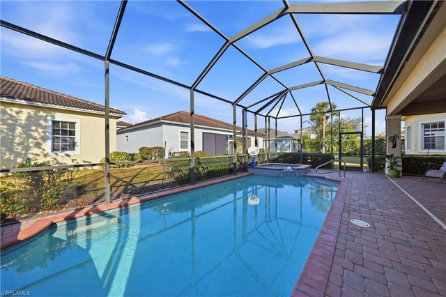 9149 Leatherwood LOOP, Lehigh Acres, FL 33936