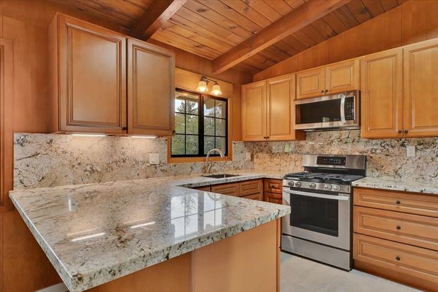 13633 Brass Cir, Grass Valley, CA 95949