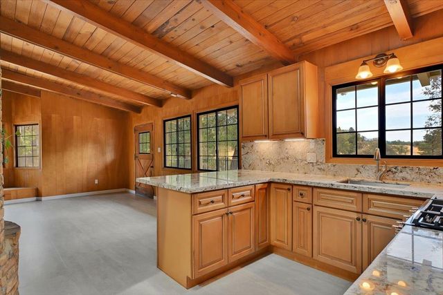 13633 Brass Cir, Grass Valley, CA 95949