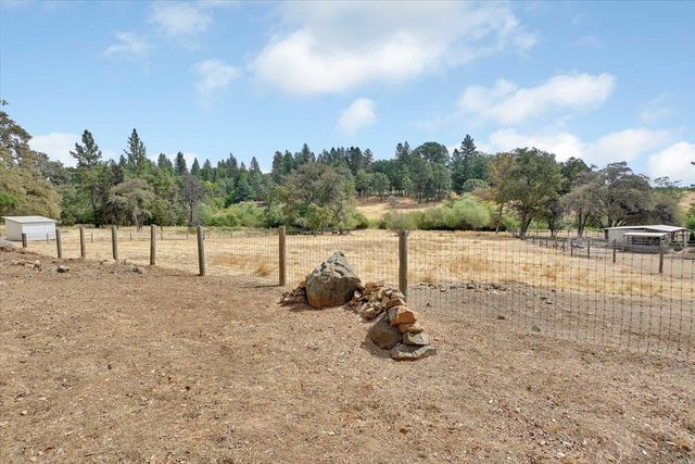 13633 Brass Cir, Grass Valley, CA 95949