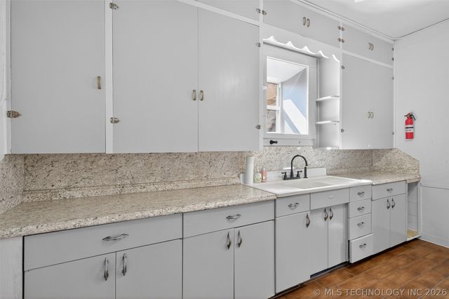 19104 S 4250 Road, Claremore, OK 74019