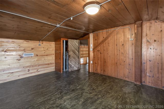 19104 S 4250 Road, Claremore, OK 74019