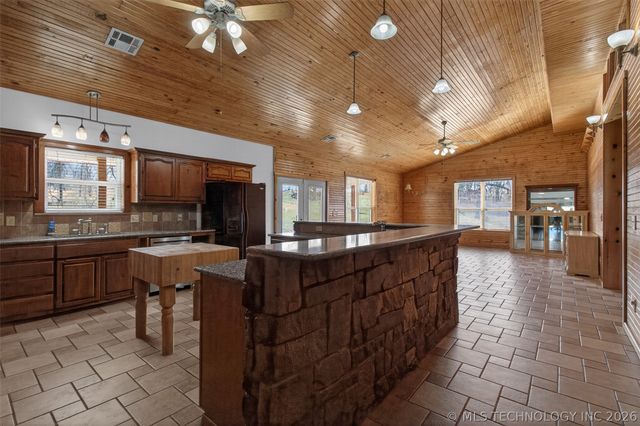 19104 S 4250 Road, Claremore, OK 74019