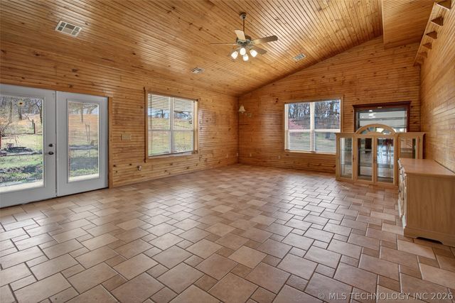 19104 S 4250 Road, Claremore, OK 74019