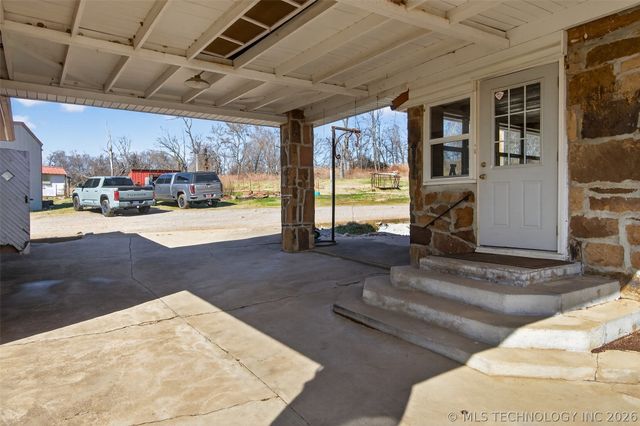 19104 S 4250 Road, Claremore, OK 74019