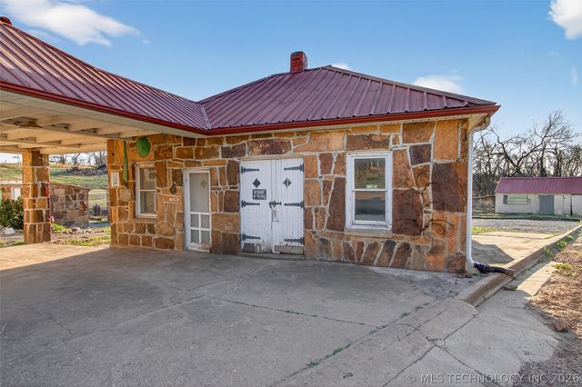 19104 S 4250 Road, Claremore, OK 74019