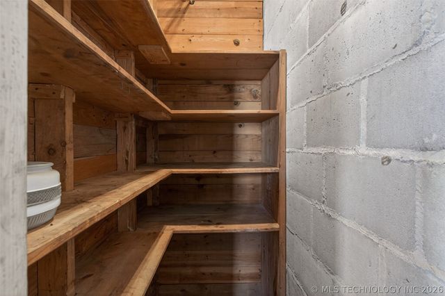 19104 S 4250 Road, Claremore, OK 74019