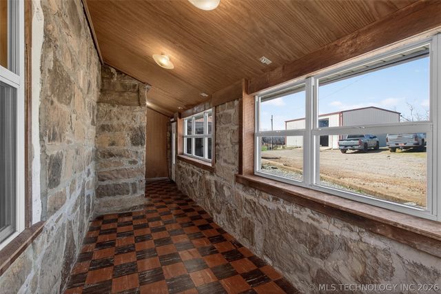 19104 S 4250 Road, Claremore, OK 74019