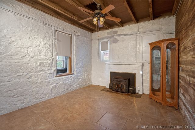 19104 S 4250 Road, Claremore, OK 74019