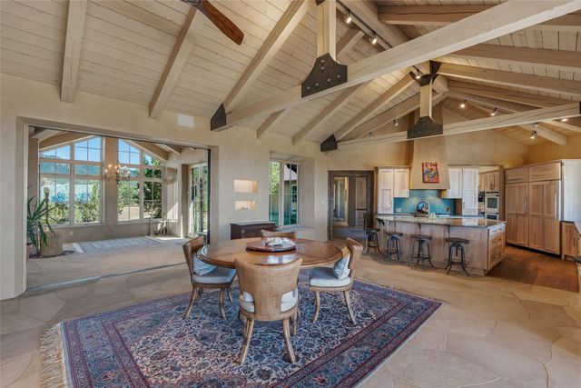 41 Heather Lane, Santa Fe, NM 87506