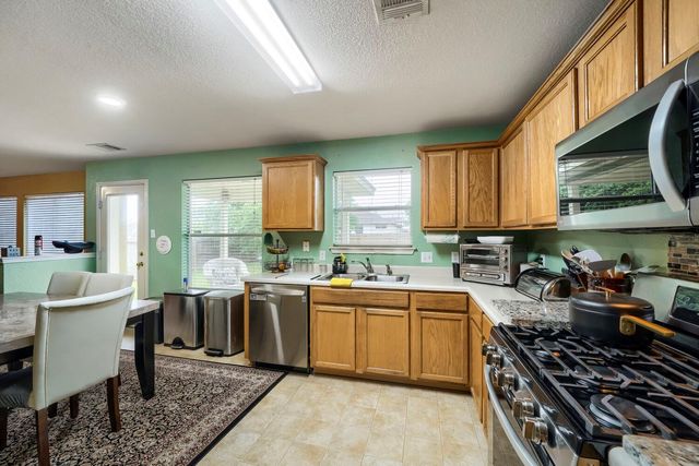 1017 Coronation WAY, Pflugerville, TX 78660