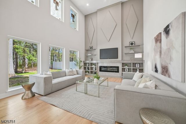 136 Irwin St, Springfield Twp., NJ 07081