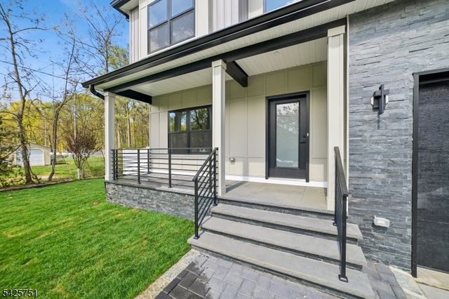 136 Irwin St, Springfield Twp., NJ 07081