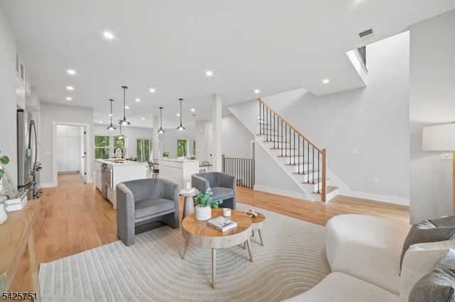 136 Irwin St, Springfield Twp., NJ 07081