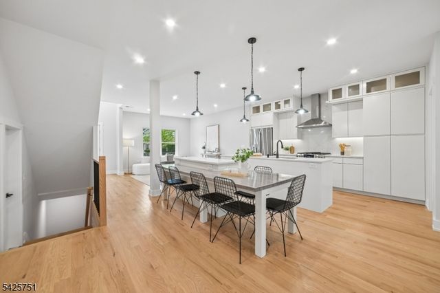 136 Irwin St, Springfield Twp., NJ 07081