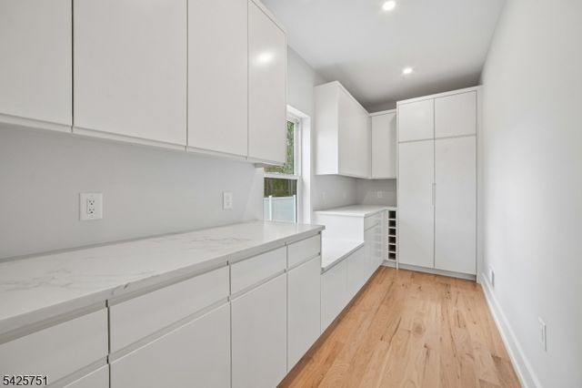 136 Irwin St, Springfield Twp., NJ 07081