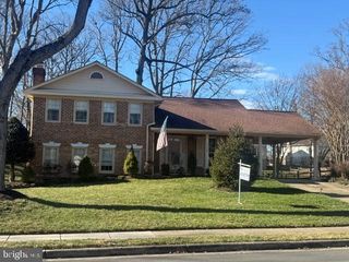 12206 REDWOOD CT, Woodbridge, VA 22192