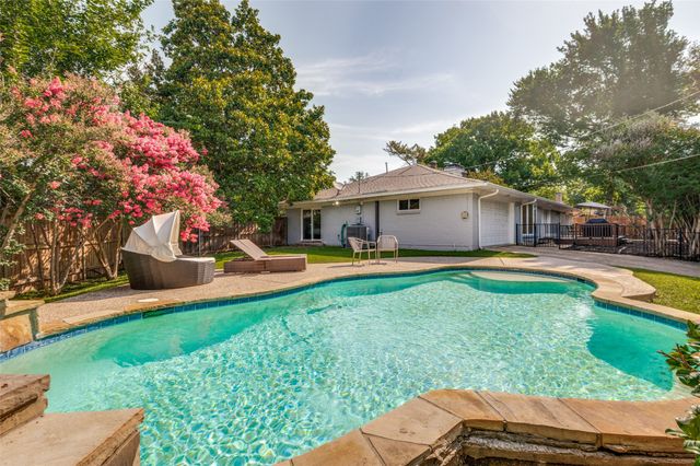 4230 Royal Ridge Drive, Dallas, TX 75229