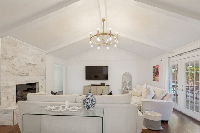 4230 Royal Ridge Drive, Dallas, TX 75229